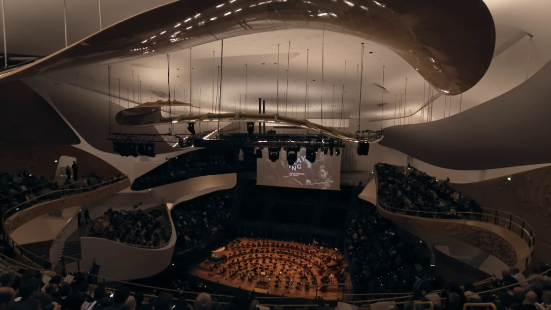 Playing for Philharmonie